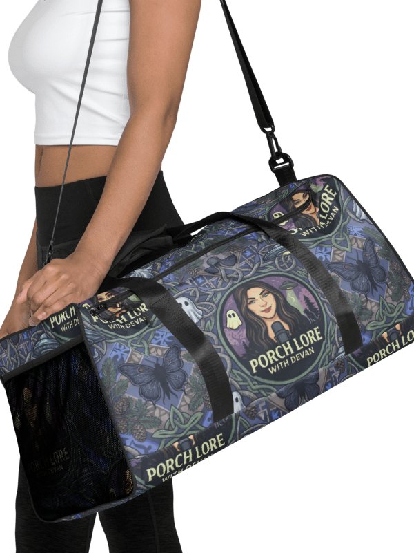 PORCH LORE DEVAN PERIWINKLE MOTH DUFFLE BAG product image (1)