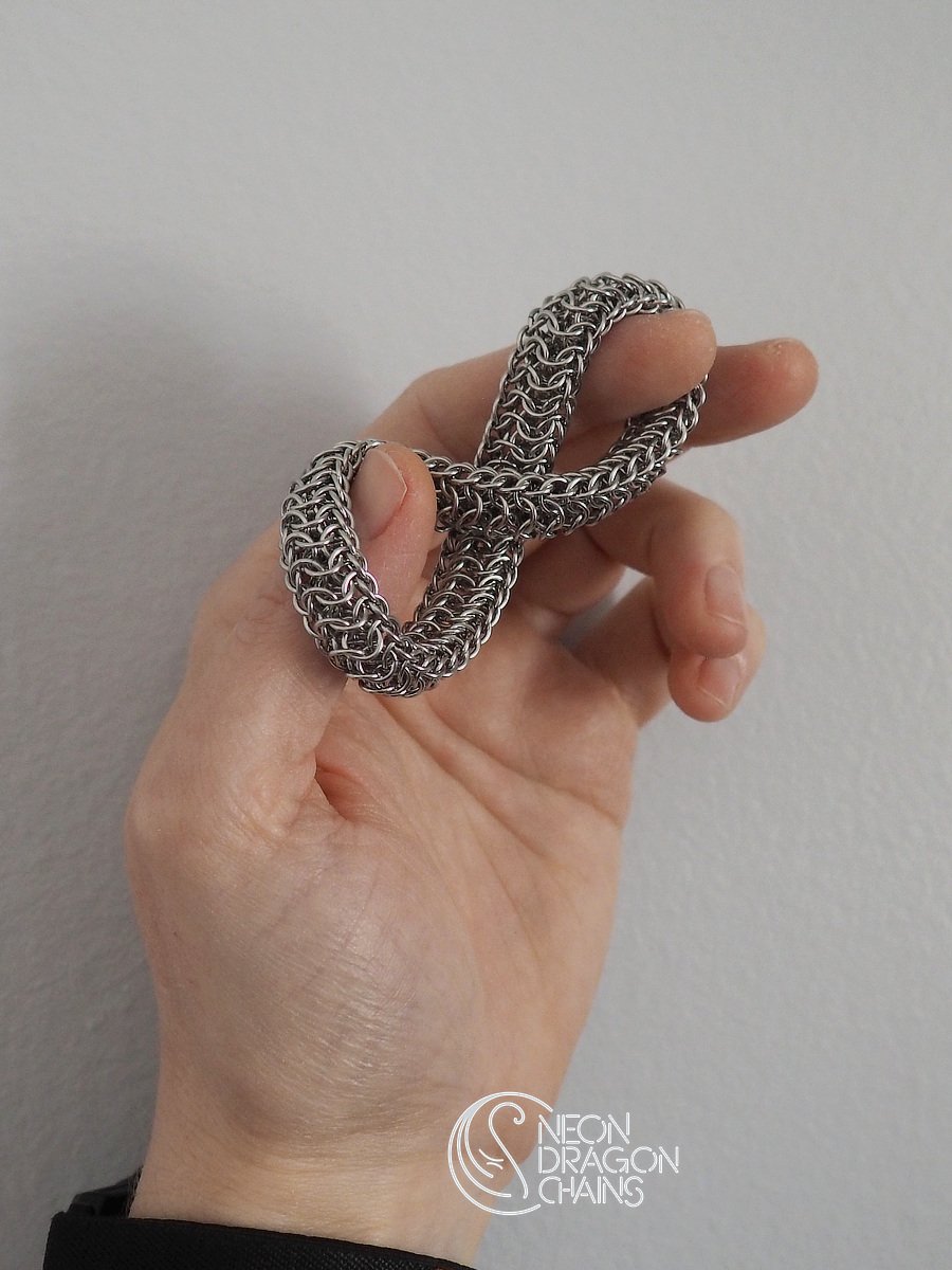 Mobius Fidget Toy / Stainless Steel product image (6)