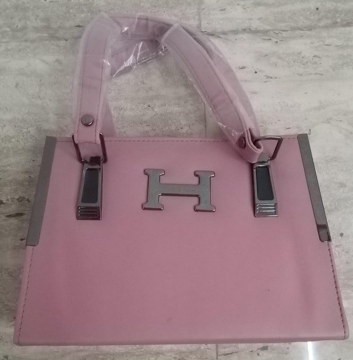 HAND BAG product image (1)