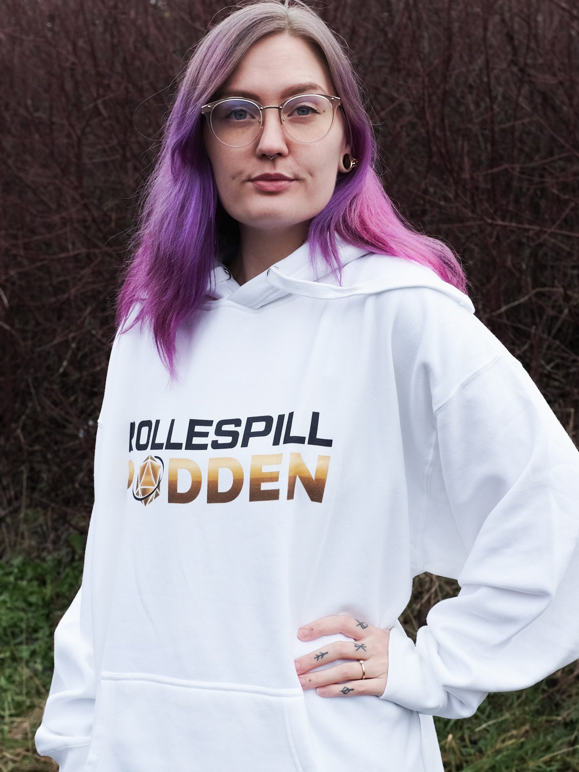 Rollespillpodden Hoodie (Hvit) product image (1)