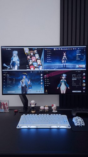 Gacha Multitasking 101 🎮

Setup links in bio

#desksetup #gamingdesk #gamingsetup