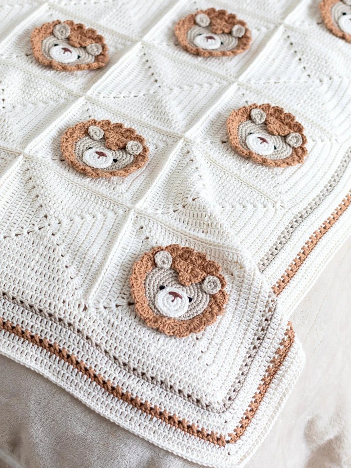 Lion Baby Blanket Crochet Pattern product image (1)