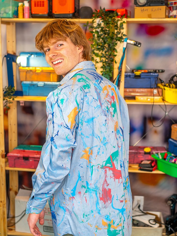 Blue Dress Shirt / Studio Colors product image (2)