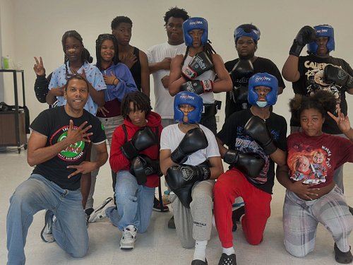 Last class of the school year! See yall this summer warriors! 👊🏾 #52Blocks