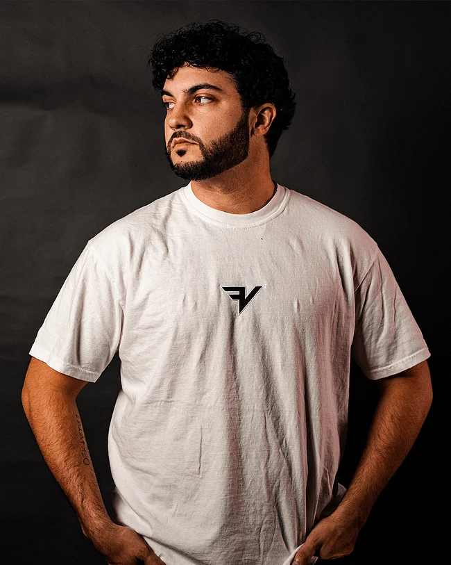 FAZE VEGAS ESSENTIALS