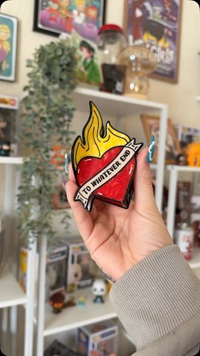 Hello lovelies from both sides!!! 🤍🖤

I teamed up with @lehighstainedglass to take her gorgeous stained glass and turn it int...