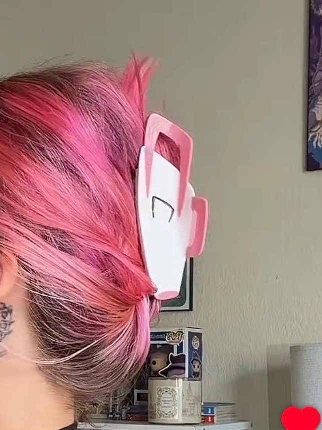 PRE ORDER*** Ochaco Hair Claw product image (1)