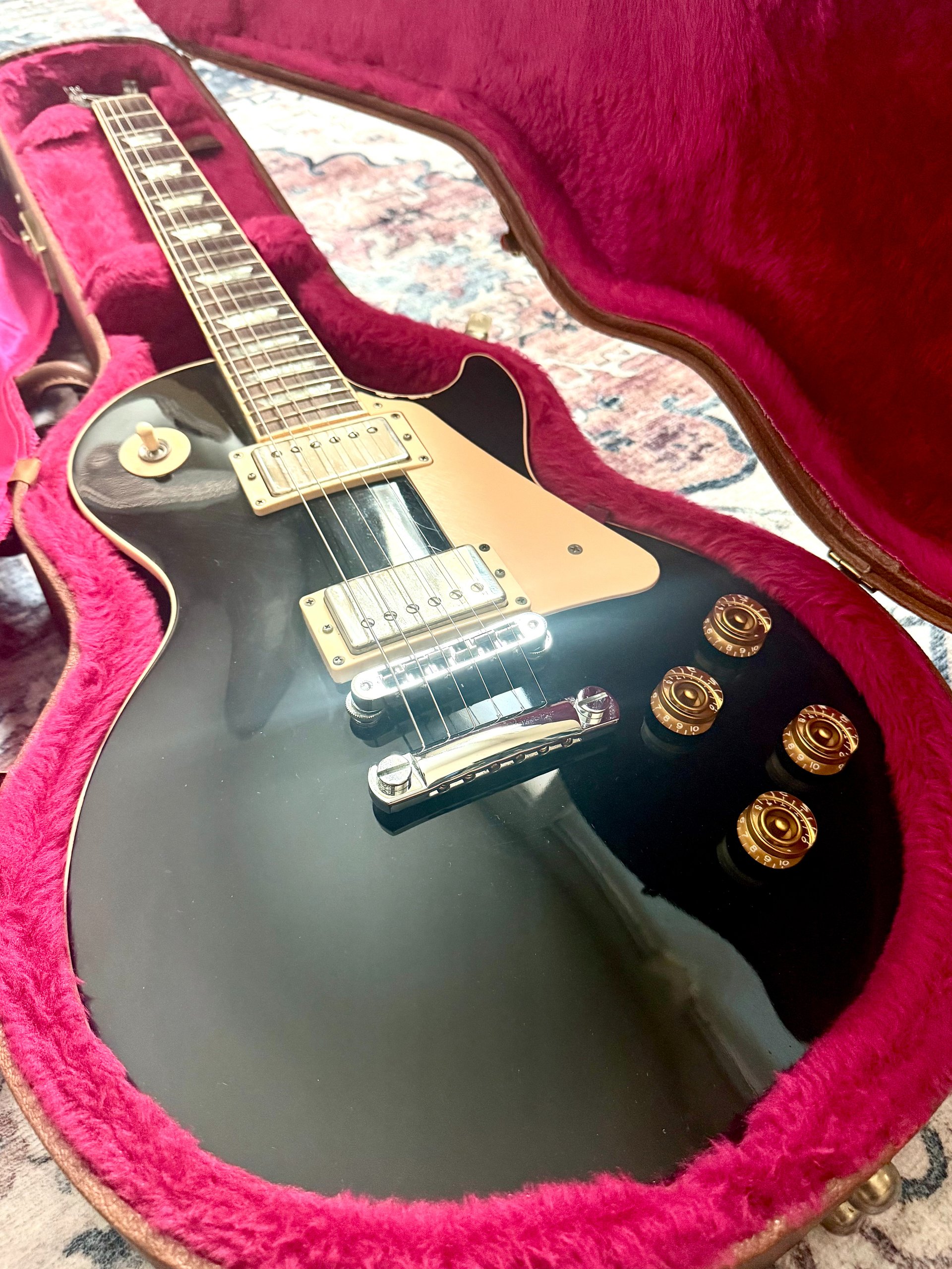 2001 Gibson Les Paul Standard "BLACK GLOSS EBONY" + OHSC product image (1)