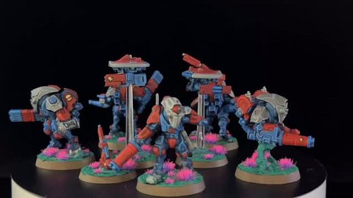 Patriōtēs sept XV26 Stealth Battlesuits are ready for the fight #miniaturepainting #warhammer #patriots