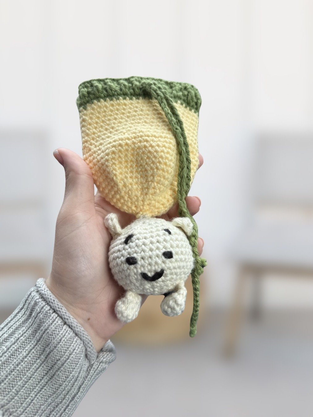 Lemon Tuckin product image (4)