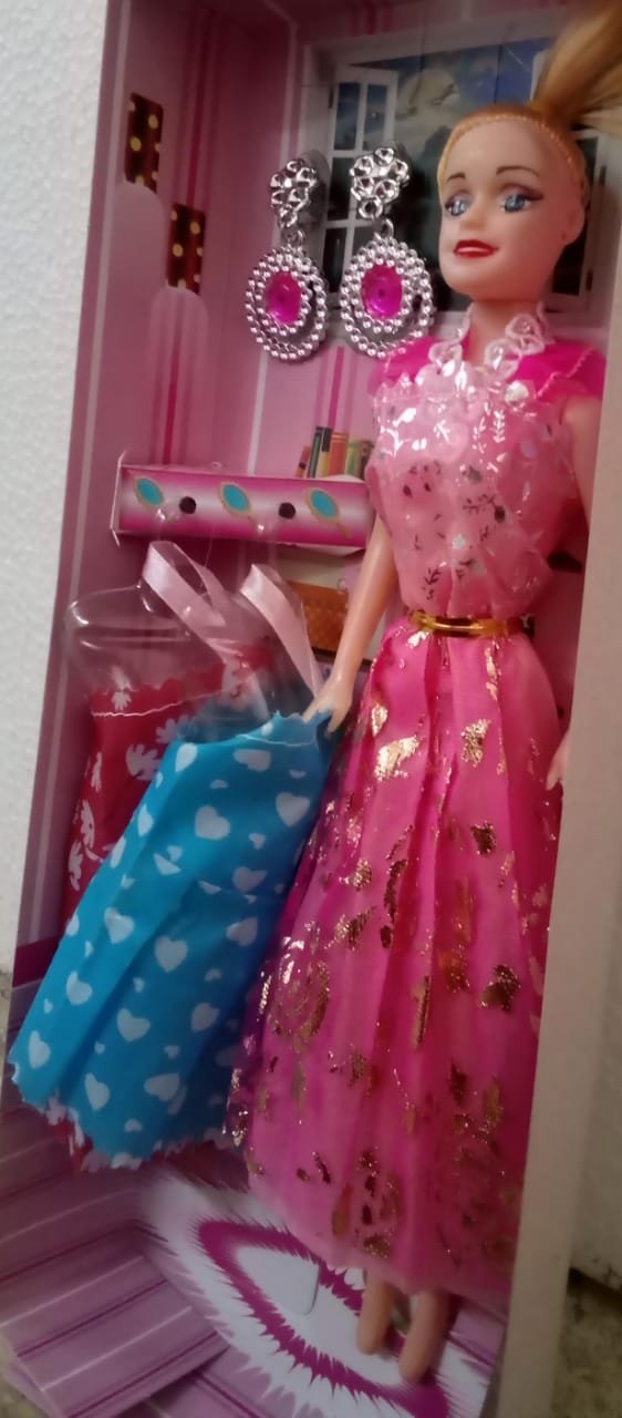 Doll toy product image (1)