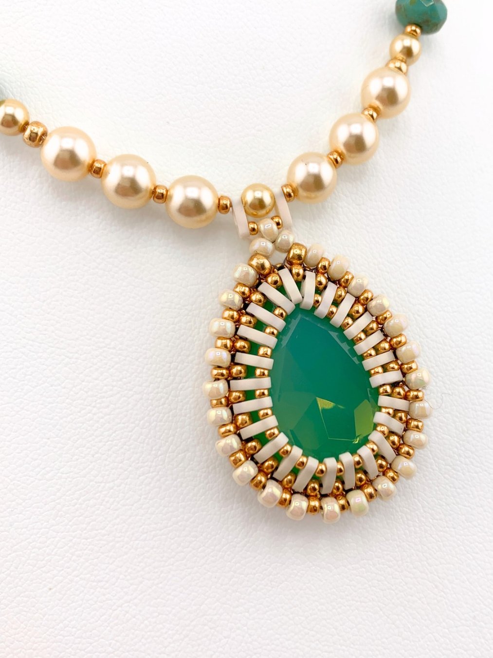 Palermo Crystal Beaded Pendant - Green,Gold product image (6)