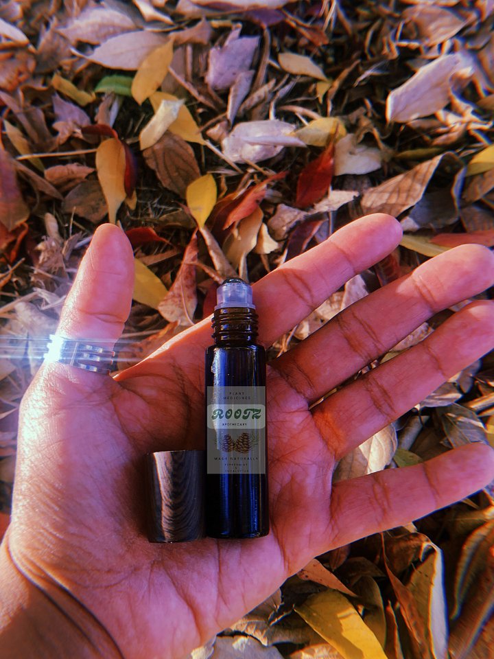 Peppermint Eucalyptus Essential Oil Roll On (10 ml) product image (2)