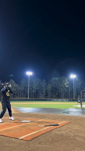 The key to real juice comes from bat speed. Try this to hit more bombs
#baseball #homerun #viral #fyp