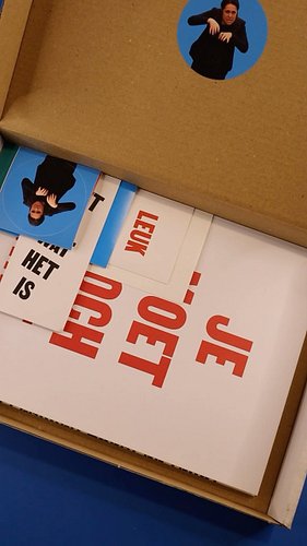 Dear stickiez, next up we have a 
lovely submission by @plakwat from the Netherlands 🇳🇱 

Opening stickerpacks for our open c...