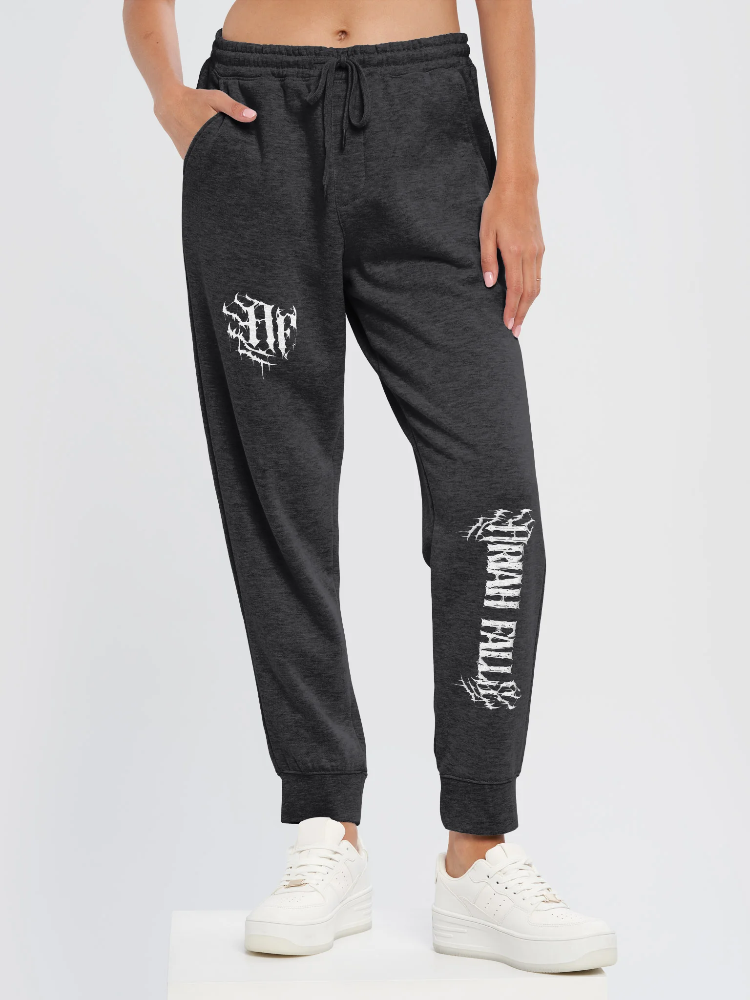 Joggers product image (3)