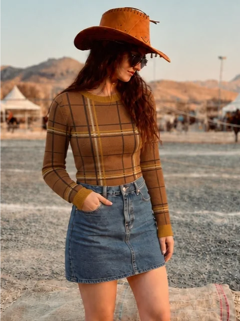 Plaid Coffee Unisex Knitted Sweater product image (1)