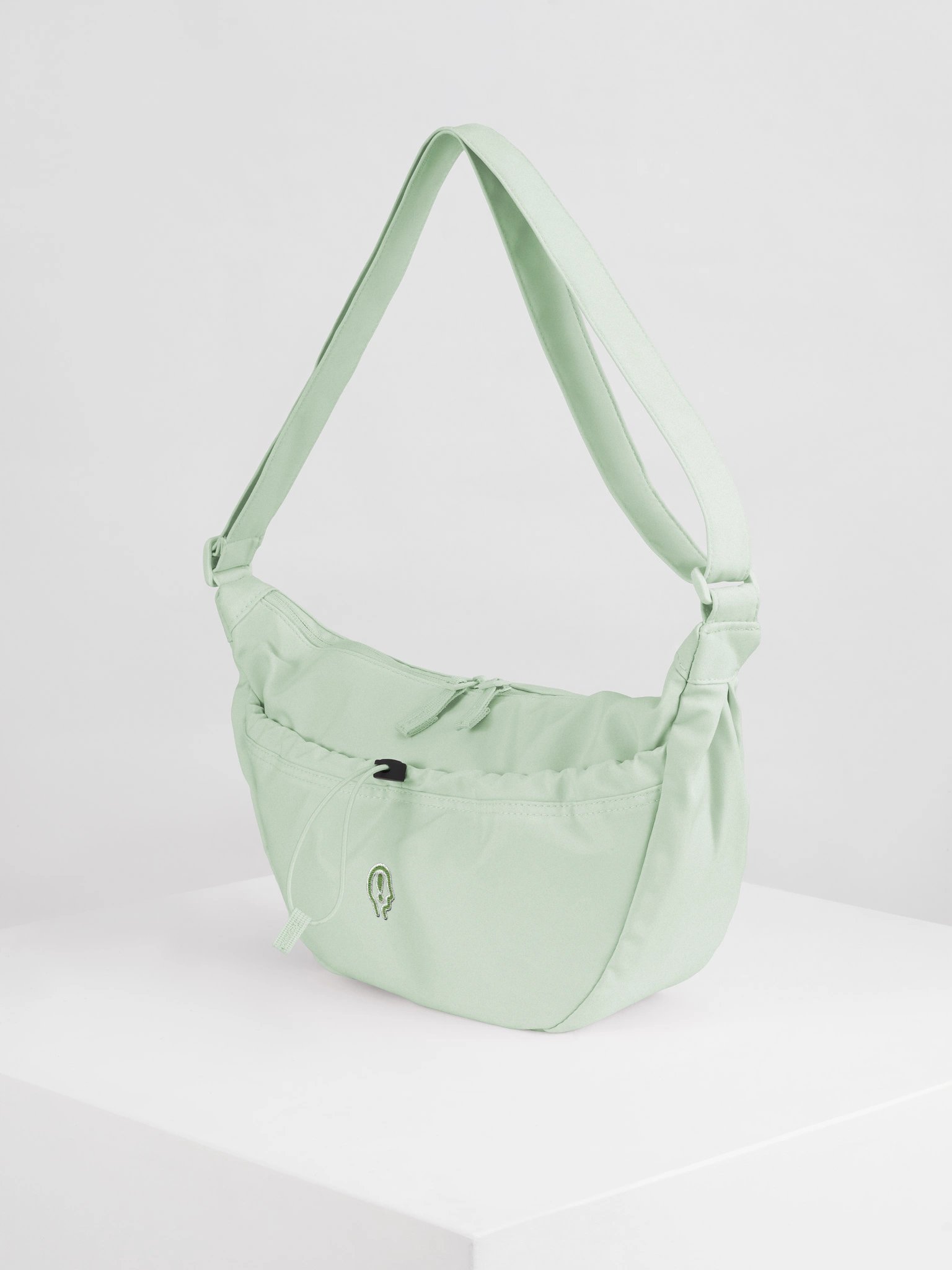 MENTALLY EXCLAIMING (green outline) sling bag product image (4)