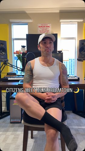 Citizens, we’re going to Dreamtown. 🌙💛

New music at midnight.

This one feels like another piece of the world I’ve been buil...
