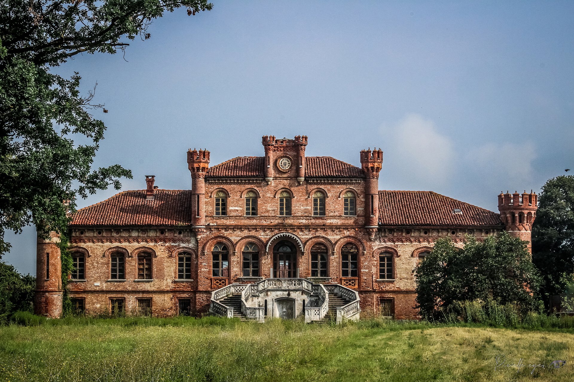 Fine Art Photography – Indomabile Castello, Italy product image (1)