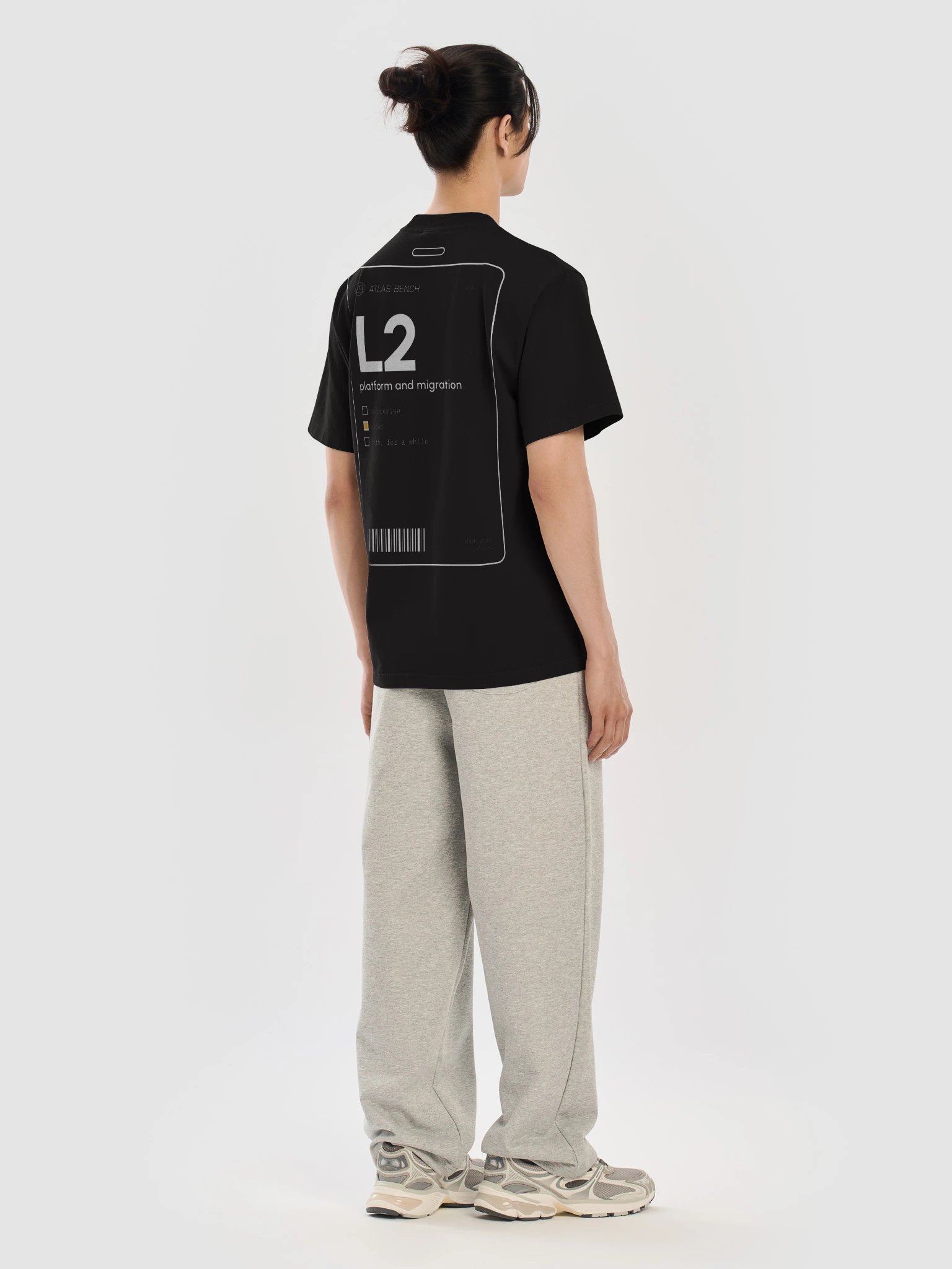 L2 badge heavyweight tee product image (8)