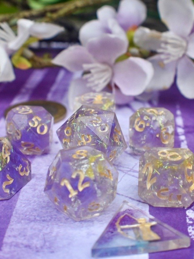 Elara’s Resolve – Fighter-Inspired Polyhedral Dice Set product image (2)