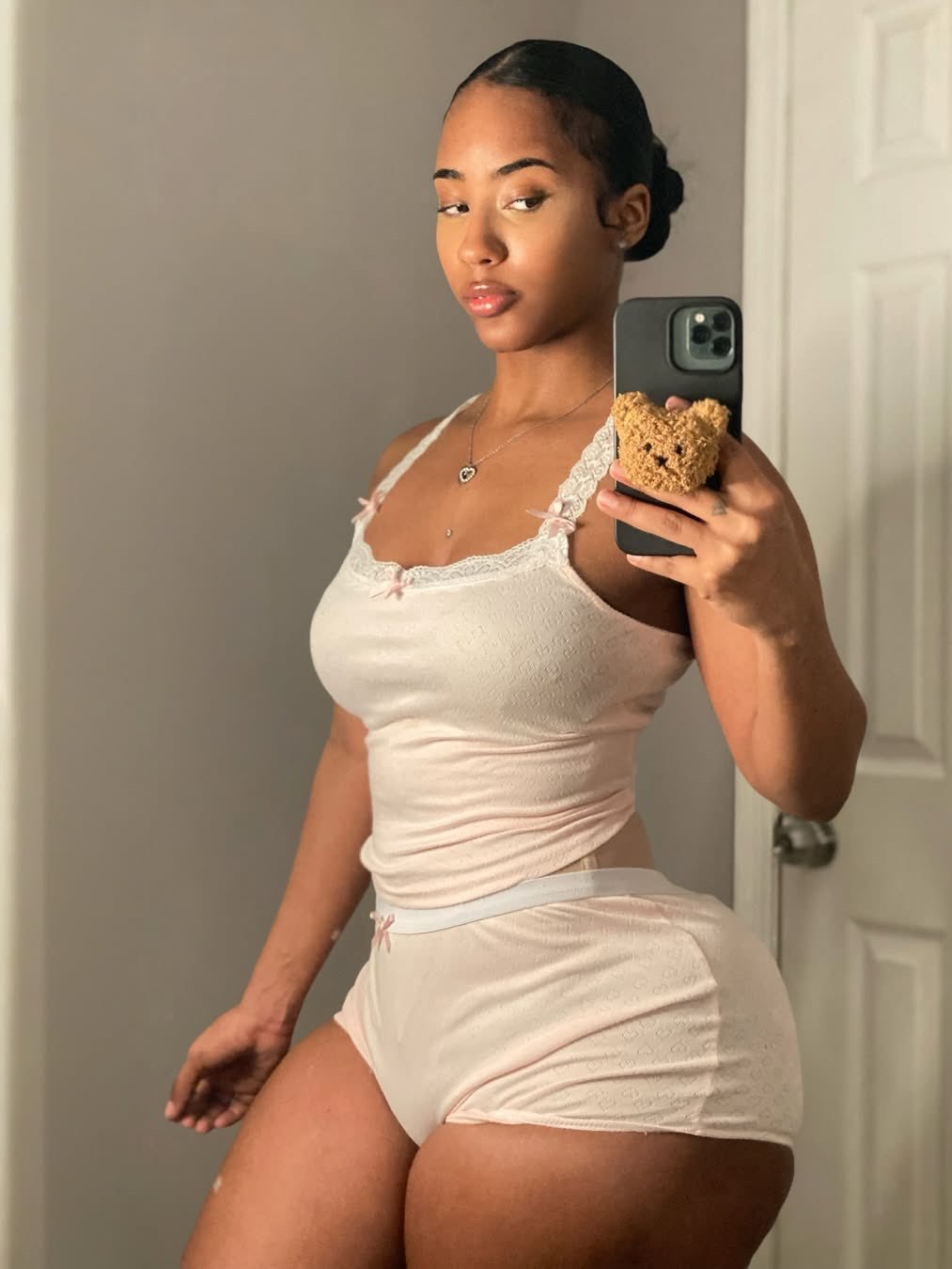 THICK BOOTY GODDESS product image (3)