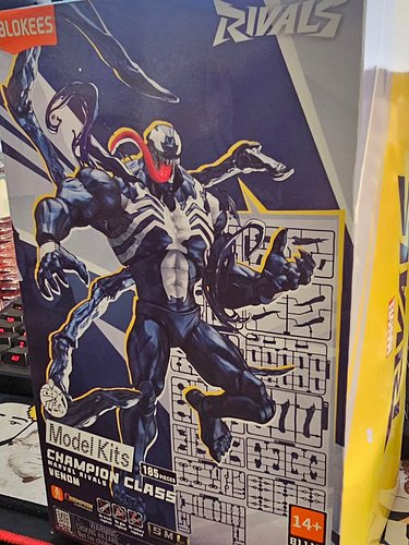 Doing my first @blokees.official build in years tonight! Can't believe they started doing Marvel kits.... my wallet is alread...