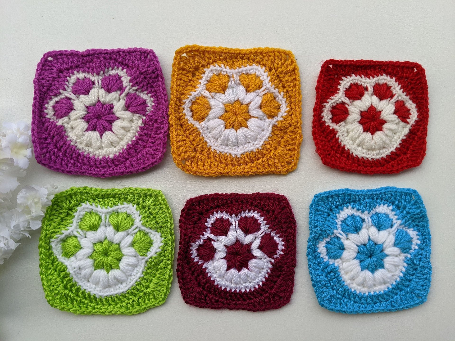 Crochet Paw Print Granny Square Pattern product image (6)