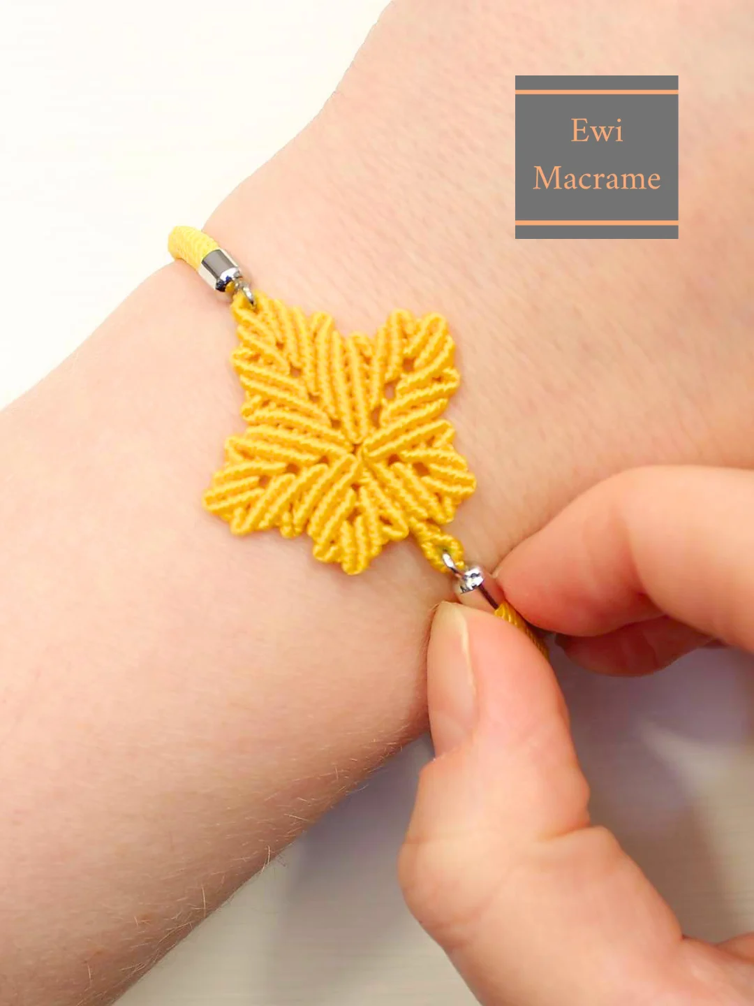 Micro Macrame Maple Leaf – Photo Tutorial product image (9)