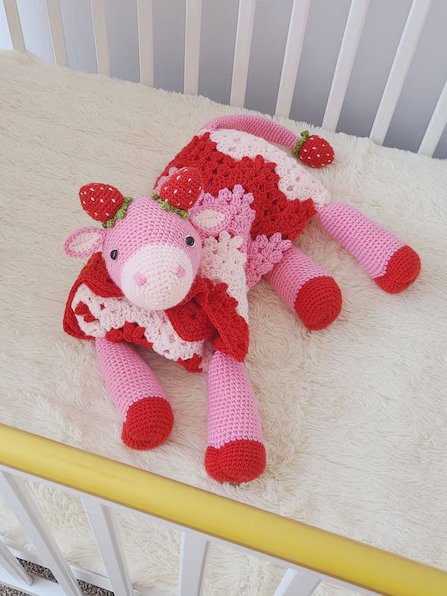 Strawberry Cow Crochet Baby Blanket Pattern - Amigurumi Afghan PDF Pattern - Crafting Happiness product image (2)