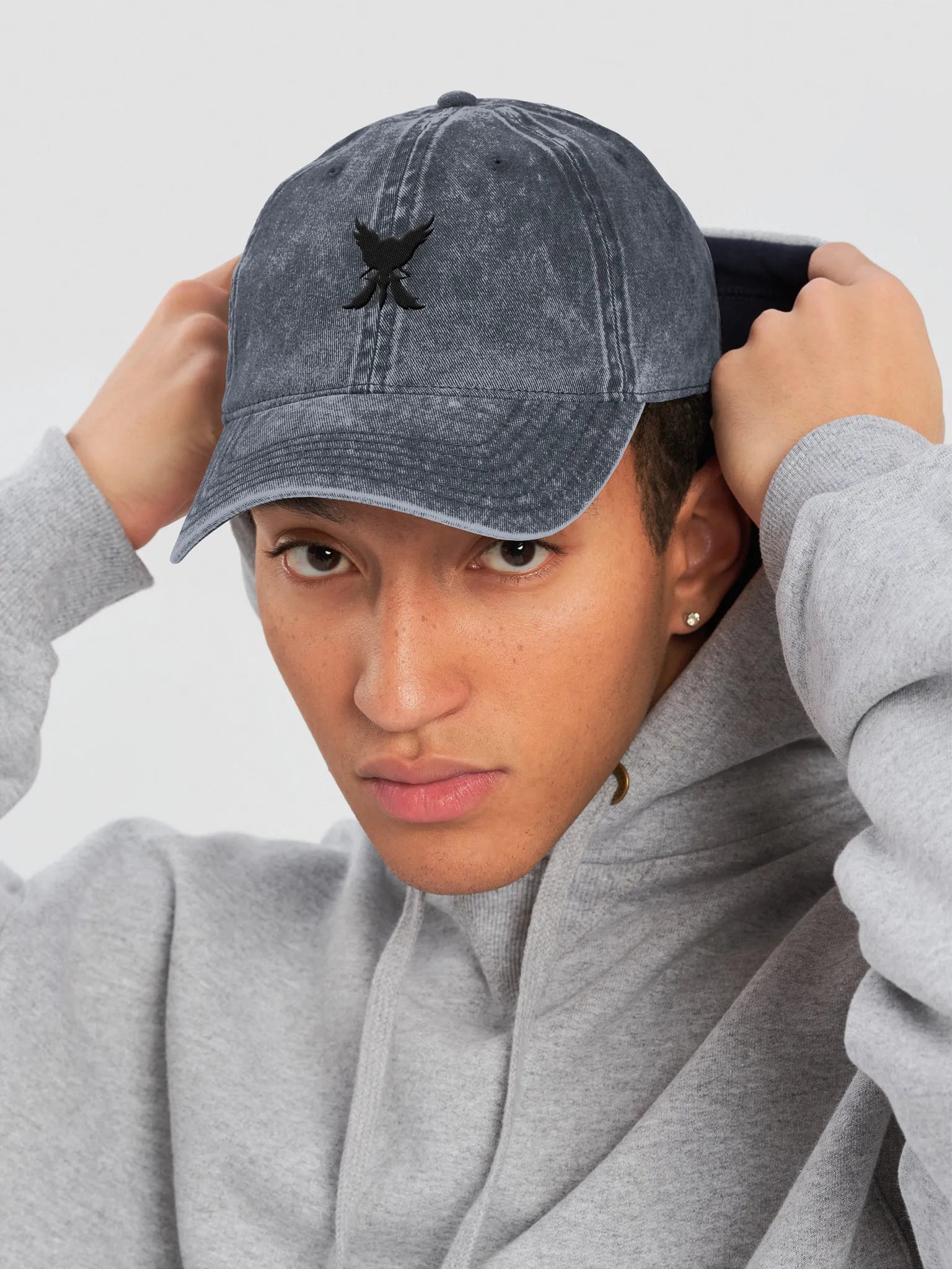 *NEW* Vintage Cap - Logo Black product image (1)