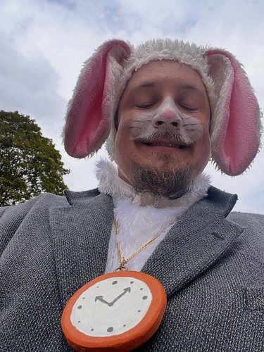 Am I late? Probably since I’m always late! #actor #streamer