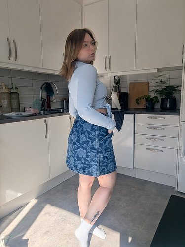 New skirt and im in love wit it 😍 also been a while since i posted a regular post here! So we are going live with some infini...