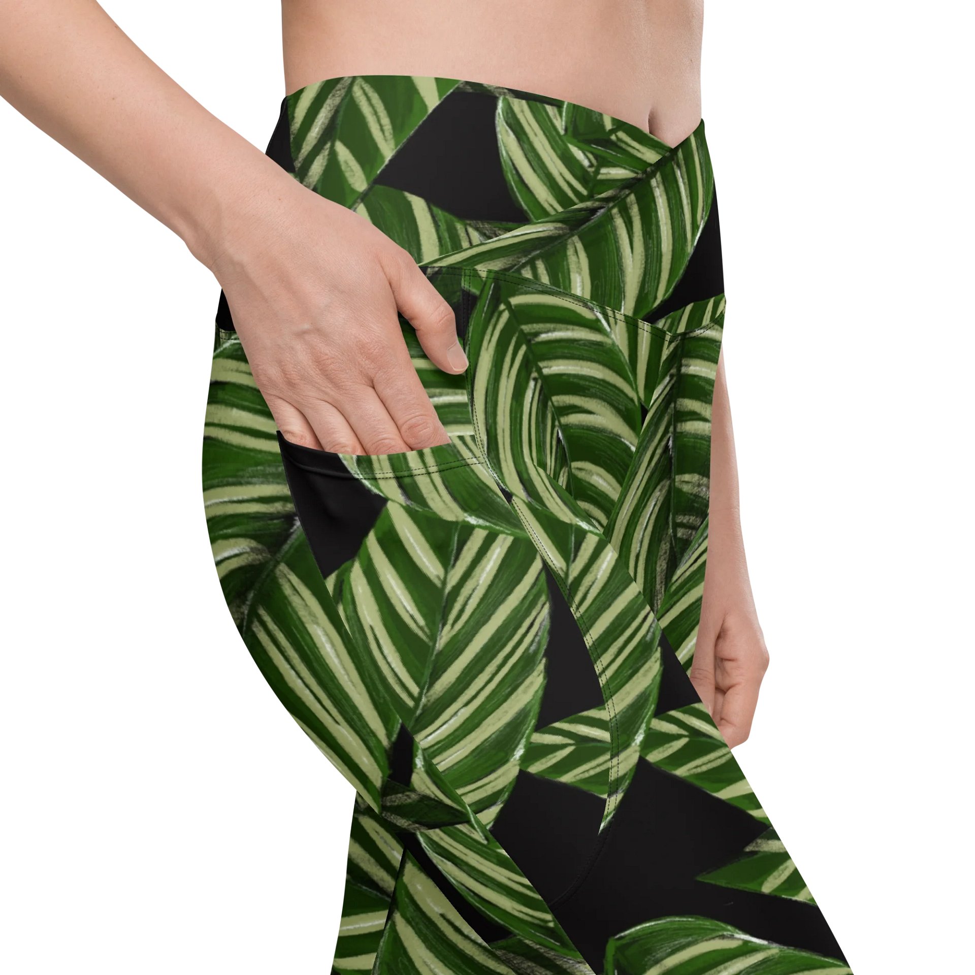 Barry Grady Leaf Crossover Leggings with Pockets product image (10)