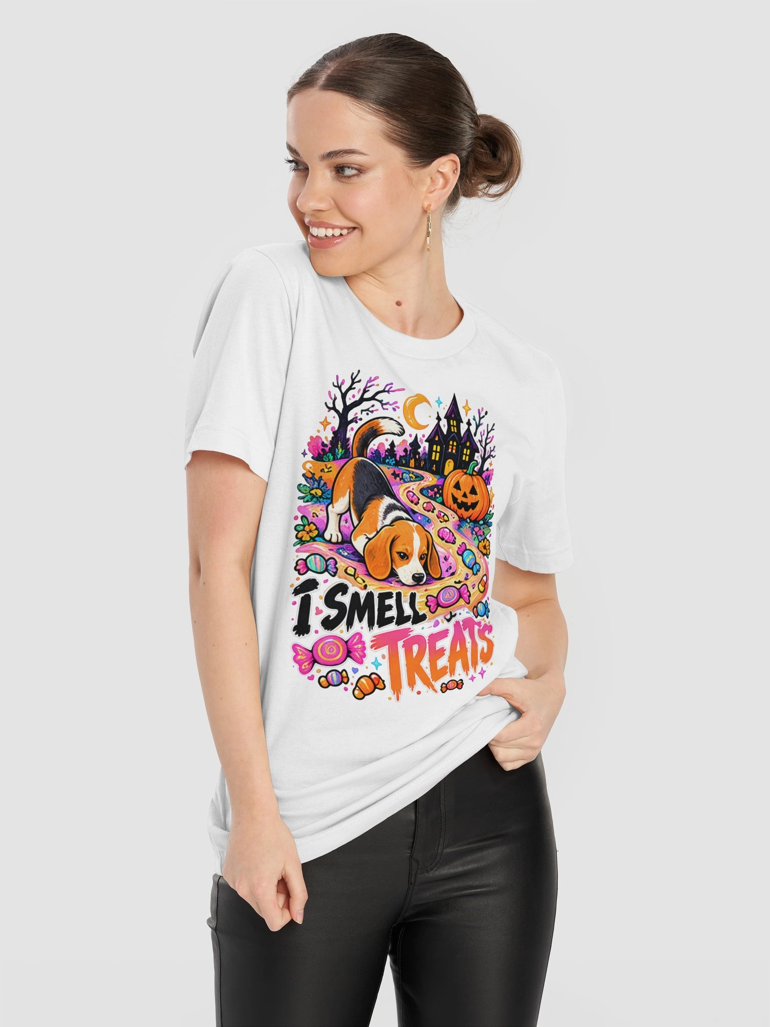 Beagle Halloween T-Shirt – I Smell Treats product image (10)