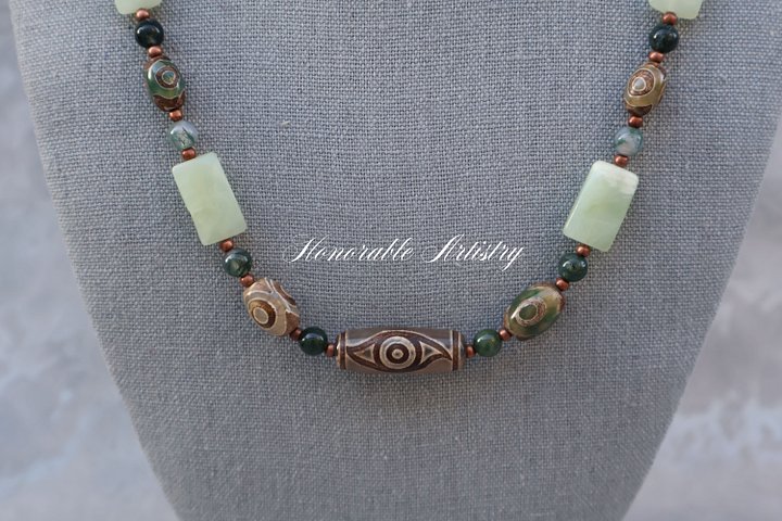 Evil Eye Dzi Agate Necklace product image (2)