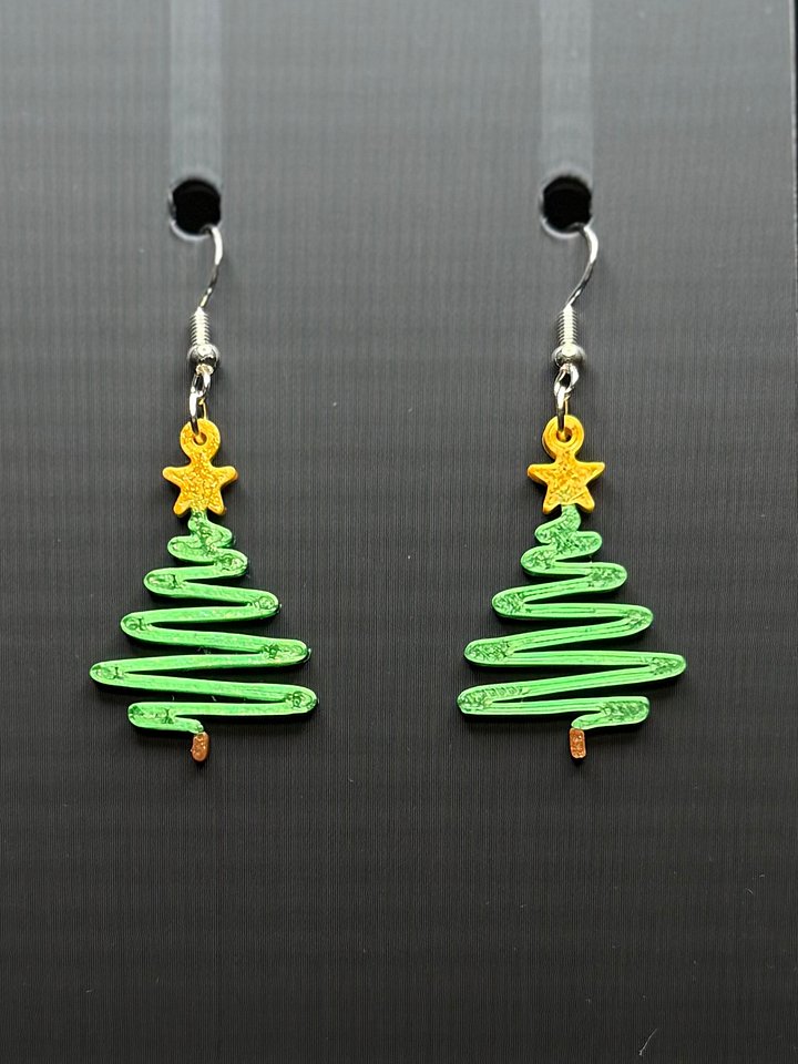 Noel Evergreen Earrings product image (1)