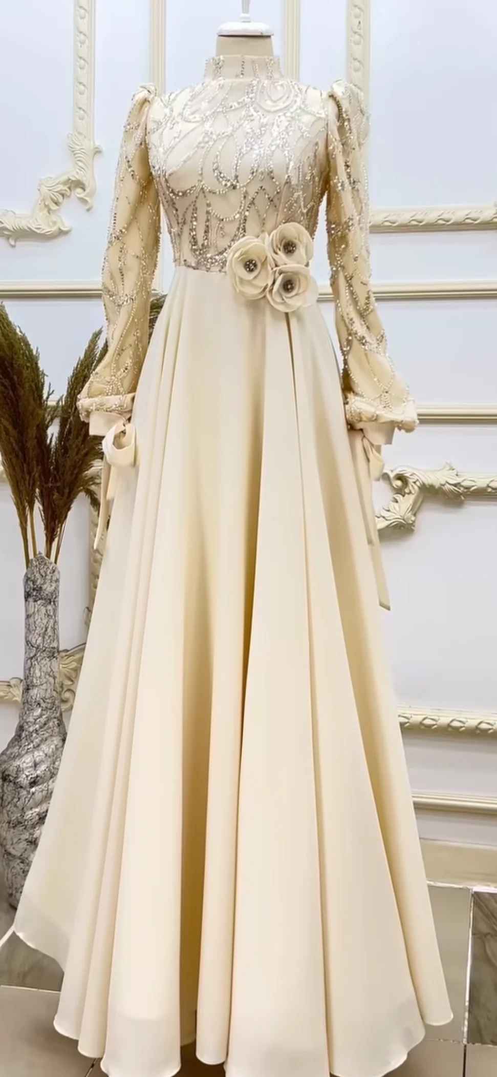 Luxury Dress product image (1)