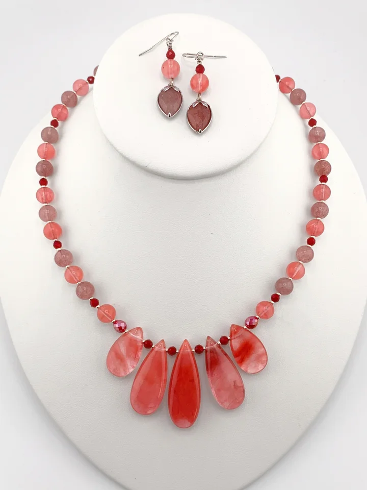 Cherry and Strawberry Quartz Beaded Fan Pendant Necklace Set product image (1)