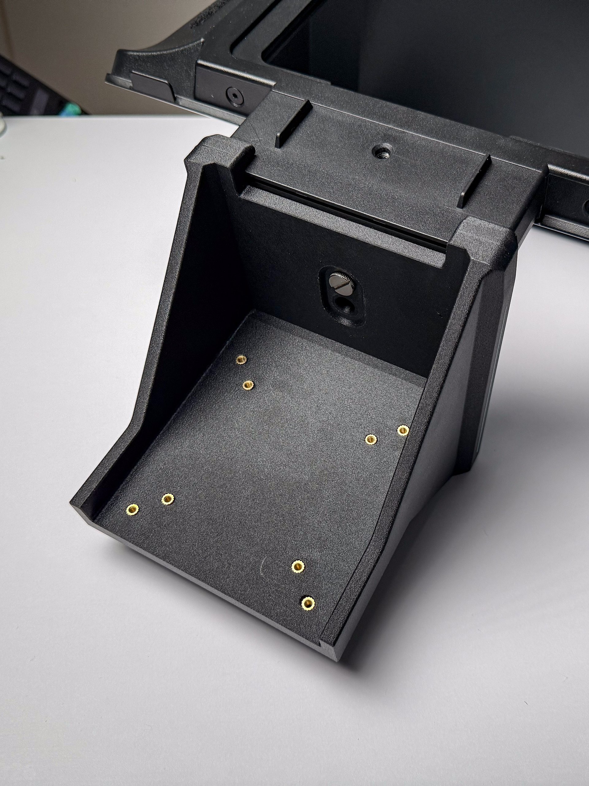 TelevaseXL - VESA mount for Elgato Prompter XL product image (8)