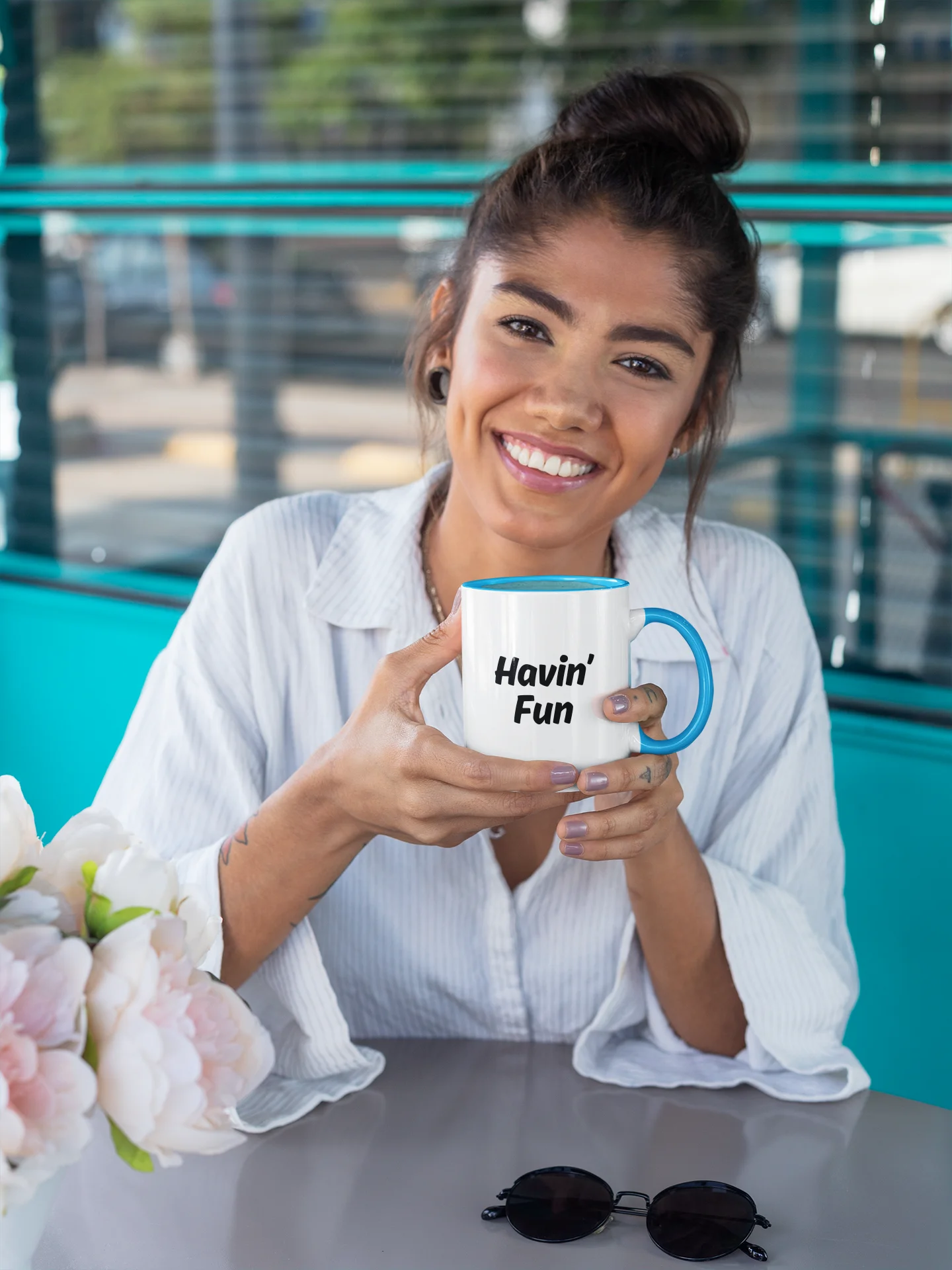 “Havin’ Fun” My Vibe Ceramic Mug with Color product image (1)
