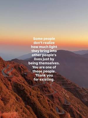 you are so bright 💫💛 #naturelovers #liveintentionally #getoutside #positiveaffirmations #fyppppppppppppppppppppppp 