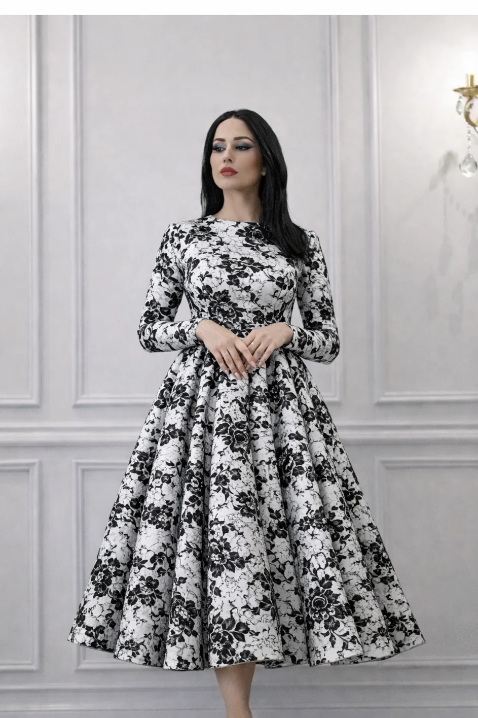 Luxury dress product image (3)