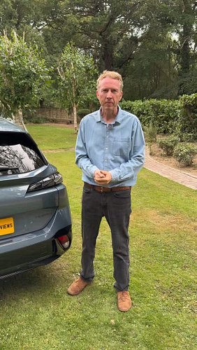 Is this the BEST Family Hatch?
Full review out now! 
https://f.mtr.cool/wubktyhtsc

 #peugeot #peugeot308 #cartok #carreview ...