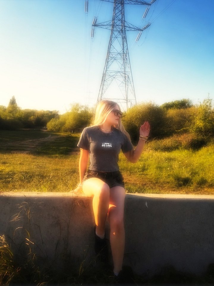 OHLOVE Vintage Tee product image (1)