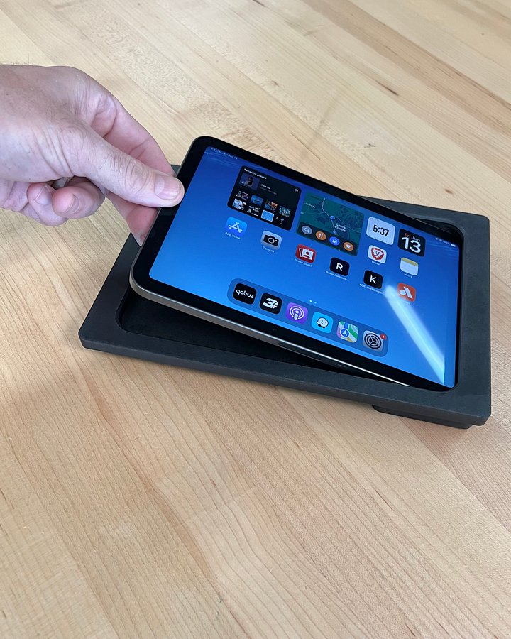 iPad mini, Gen 6 and 7 - SIDE SLIDER Dash Kit product image (1)