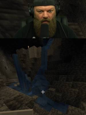 I Almost Lost Everything In This Moment #minecraft #minecrafthardcore #gaming #minecraftclips #fyp
