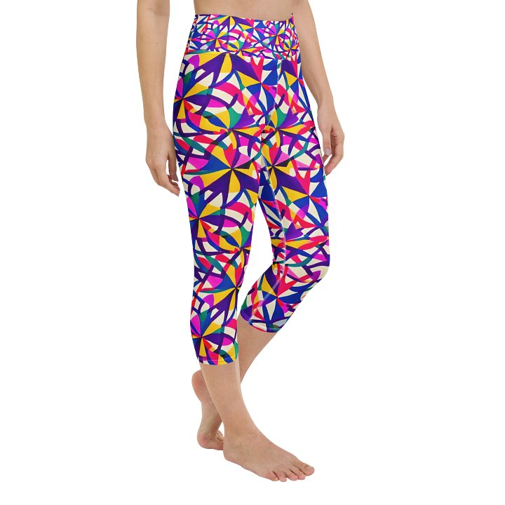 Ranbow Shapes Capri Leggings product image (2)