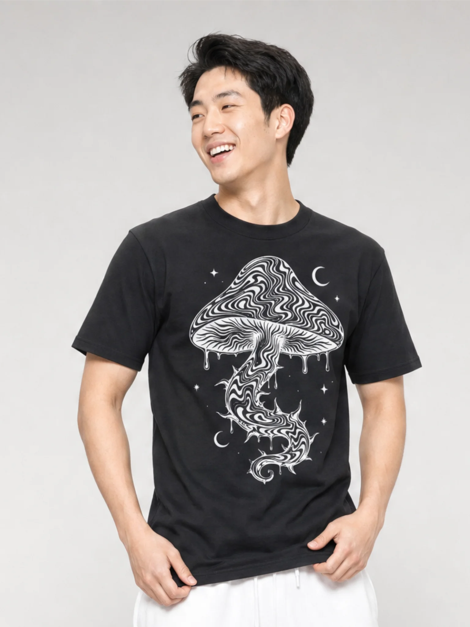 Psychedelic Mushroom Graphic T-Shirt product image (1)